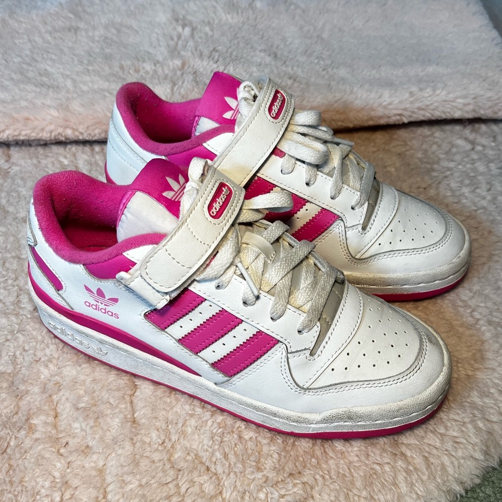Adidas Forum low hot pink sneakers